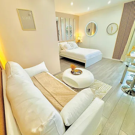 Dubai Privée Avec Espaces Communs Perpignano